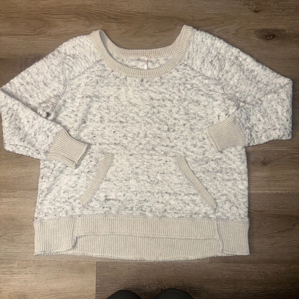 Free People Cozy Boucle Knit Pullover Sweater Pocket Front XS - Picture 2 of 7